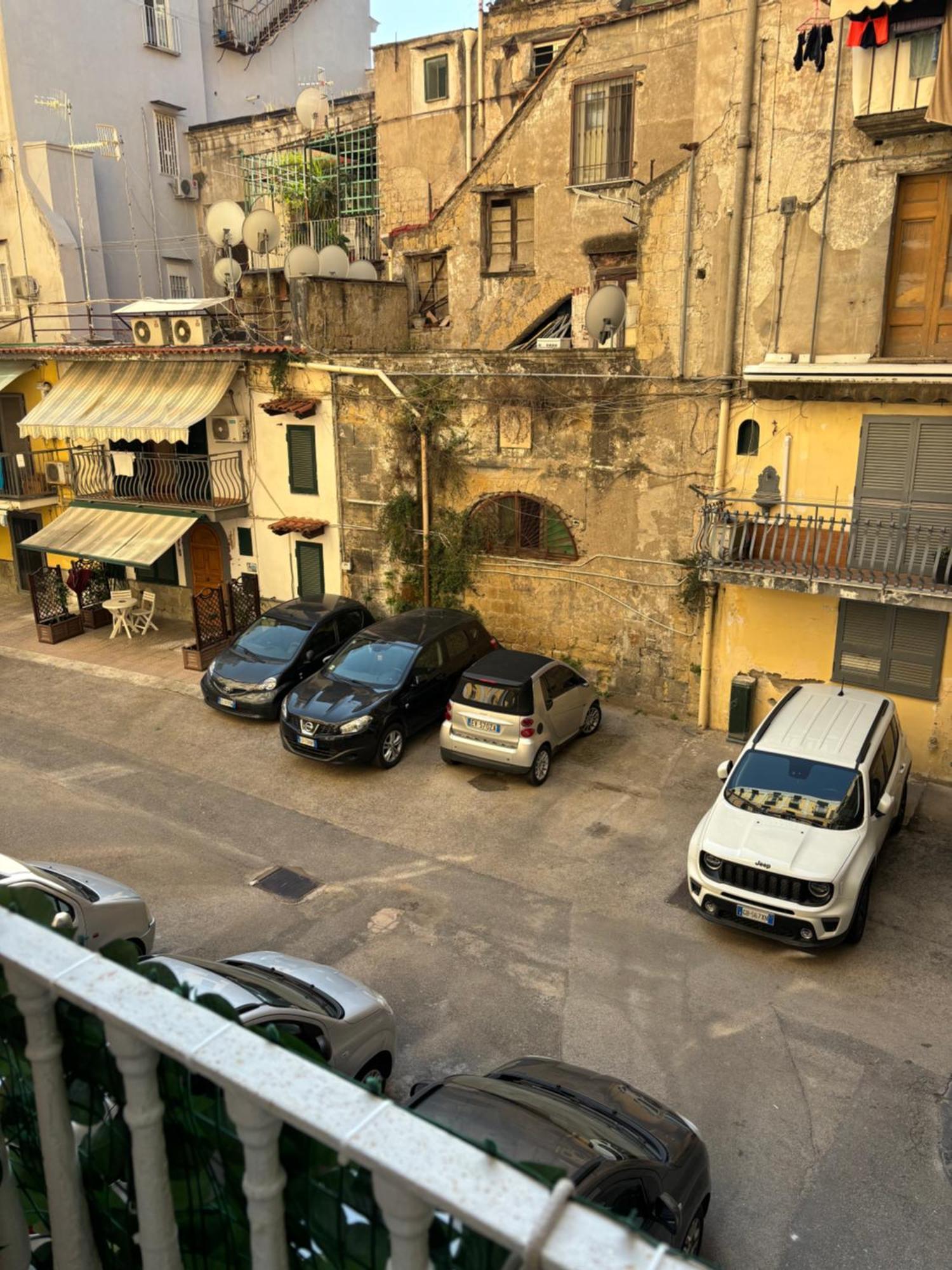 La Dimora Di Annalisa Napels